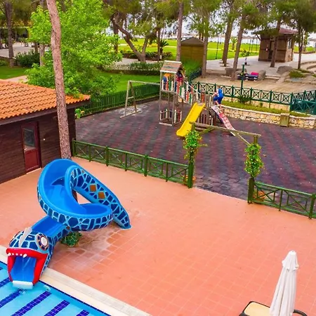 Champion Village Курортный комплекс